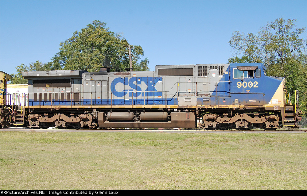 CSX 9002